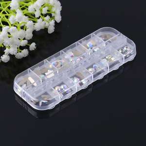 1 caja <span class=keywords><strong>de</strong></span> Arte <span class=keywords><strong>de</strong></span> uñas decoración <span class=keywords><strong>de</strong></span> uñas <span class=keywords><strong>de</strong></span> arte pegatinas 12 redes manicura decoración calcomanías 2019 caja <span class=keywords><strong>de</strong></span> regalo pro suministros <span class=keywords><strong>de</strong></span> uñas - Product Image 6