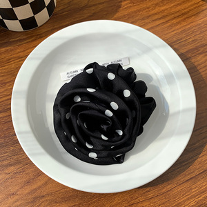 Nieuwe <span class=keywords><strong>Polka</strong></span> <span class=keywords><strong>Dot</strong></span> Hair <span class=keywords><strong>Scrunchies</strong></span> Zwart En Wit Bloem Haar <span class=keywords><strong>Scrunchies</strong></span> Mode Haaraccessoires Voor Vrouwen - Product Image 5