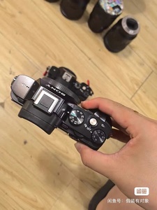 Appareil photo numérique hybride Sony A7 d'occasion en excellent état, parfait pour la photographie - Product Image 5