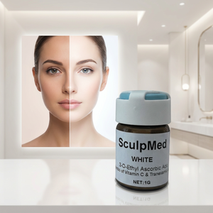 Livraison Gratuite – Sérum en Poudre Doux Éclaircissant au Glutathion, Niacinamide, Acide Tranexamique et Resvératrol pour Peaux Grasses – Crème et Essence - Product Image 1
