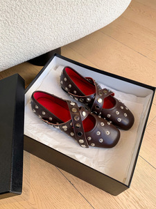 <span class=keywords><strong>Scarpe</strong></span> da Balletto per <span class=keywords><strong>Donna</strong></span> Taglia Grande 35-42 con <span class=keywords><strong>Borchie</strong></span> - Product Image 5