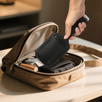 Brosse à cheveux démêlante noire de massage anti-frisottis du cuir chevelu avec grand coussin pour cheveux épais LOGO personnalisé