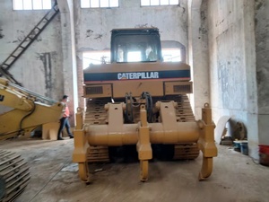 รถดันดิน Caterpillar D7R มือสองสำหรับขาย - เครื่องยนต์ 206 แรงม้า ความจุดันดิน 5.6 เมตร น้ำหนักเครื่อง 20700 กิโลกรัม ผลิตในญี่ปุ่น ของแท้ - Product Image 2