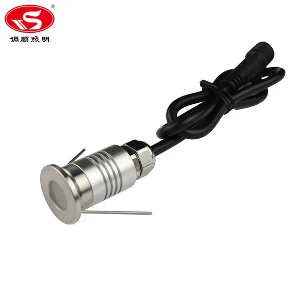 Lampada luminosa all'aperto del corpo di quantità della luce della finitrice di alluminio 220V 12V 24V Led IP68 dell'oem di Zhongshan