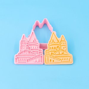 Serie <span class=keywords><strong>Budapest</strong></span> cortadores <span class=keywords><strong>de</strong></span> galletas <span class=keywords><strong>de</strong></span> plástico molde <span class=keywords><strong>de</strong></span> galletas <span class=keywords><strong>Castillo</strong></span> 3D dibujos animados DIY arcilla animación impresa Uso <span class=keywords><strong>de</strong></span> fiesta ecológico - Product Image 4