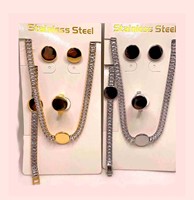 AFXSION Ensemble de bijoux LOGO personnalisable 4 pièces Collier de diamants blancs noirs Boucles d'oreilles Bracelet Bague Ensemble de bijoux en acier inoxydable