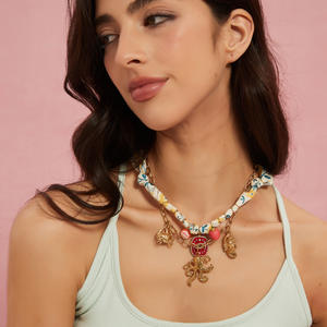 Collier en soie de style bohème océanique en gros, nouveau collier avec pendentif étoile de mer en acier inoxydable plaqué or 18 carats - Product Image 3