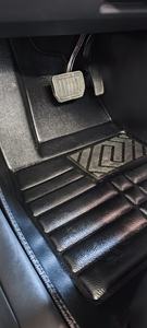 Tapis de sol BORNSELLER 5D à couverture intégrale, toutes saisons, écologiques, antidérapants pour <span class=keywords><strong>Fiat</strong></span> <span class=keywords><strong>Freemont</strong></span>, en cuir imperméable et EVA - Product Image 6