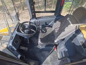 รถตักล้อยางขนาดเล็ก 855N เครื่องยนต์ Weichai รับน้ำหนัก 5 ตัน อุปกรณ์ก่อสร้างมือสอง รุ่นปี 2019 ใช้งาน 2000-4000 ชั่วโมง - Product Image 4