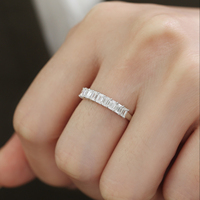 Offre Spéciale 7 pierres bague en argent Sterling 925 0.3ct 3*4mm émeraude Moissanite bague éternité coeur émeraude bague