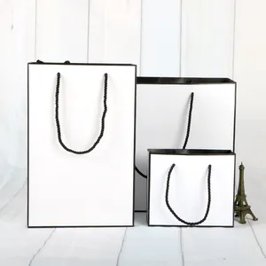 Benutzer definiert gedruckt Ihr eigenes Logo White Art Craft Einkaufs papier Verpackung Geschenke Taschen für kleine Unternehmen