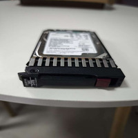 Original 870667-001 240GB 2.5-inci SATA 6Gbps 5100 PRO 875652-001 Solid-state Drive kelas enterprise, dengan Tray yang dapat diganti saat beroperasi (Hot-swappable)