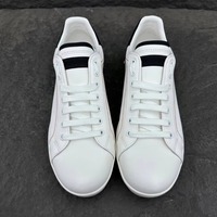 Chaussures de sport décontractées de luxe pour hommes, de haute qualité, à la mode, pour la course et la marche, en cuir microfibre, pour l'été et le printemps