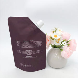 Bolsa de Plástico Negra Mate de 250 ml, PA/NY, Resistente, con Boquilla en Esquina, para Líquidos, Cremas de Baño, Perfumes, Impresión por Grabado - Product Image 4