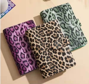 Carpeta de Cuero con Textura de Leopardo Premium <span class=keywords><strong>A6</strong></span>, Carpeta Planificadora Económica con Cierre Seguro para la Gestión Diaria de Gastos - Product Image 1