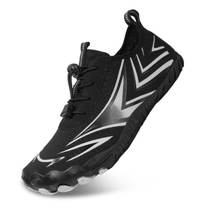 Zapatos Casuales Blancos y Negros con Diseño de Cinco Dedos, Sandalias Ligeras y Flexibles, Resistentes al Desgaste, Ideales para Caminar - Product Image 6