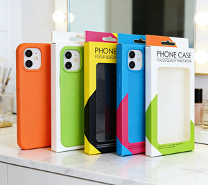Boîte d'emballage colorée en carton fenêtré pour coque de téléphone, avec gaufrage UV et trou de suspension – Vietnam pour emballage de luxe certifié - Product Image 1