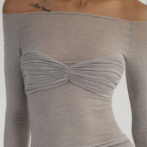 Top t-shirt Sexy a maniche lunghe da donna di alta qualità primavera ed estate - Product Image 3