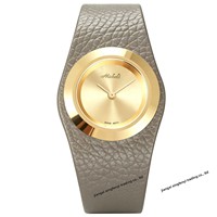 Reloj de Pulsera de Cuarzo para Mujer 2026, Correa Ancha de Cuero Blanco Crema, Esfera Minimalista con Bisel Dorado, Diseño Moderno
