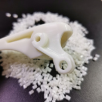 Granulés de composé PC/ABS à haut débit, résine d'alliage PC/ABS, plastiques modifiés pour les panneaux d'instruments