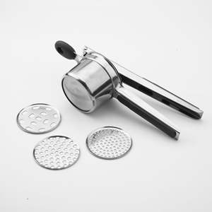 Wholesale Syh1195 Heavy Duty Stainless Steel Potato Masher <b>Kitchen</b> <b>Gadget</b> 3 Interchangeable Fineness Discs Vegetable Garlic - Product Image 4