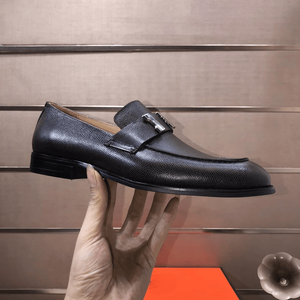 Mocasines de cuero genuino negro para hombre con hebilla metálica para negocios y uso diario hermessing - Product Image 6