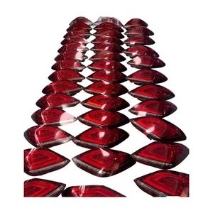 Pour <span class=keywords><strong>Mercedes</strong></span>-Benz <span class=keywords><strong>Classe</strong></span> <span class=keywords><strong>C</strong></span> W205 Ensemble de feux arrière |   Feu arrière à LED pour C180 C200 C260 C300 2015-2019 - Product Image 4