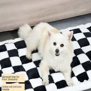 Wholesale Rectangle Fashion <b>Pet</b> Plush Dog & Cat Bed <b>Sofa</b> Cushions Portable Anti-Slip with Plaid Pattern for Indoor Use - Product Image 2