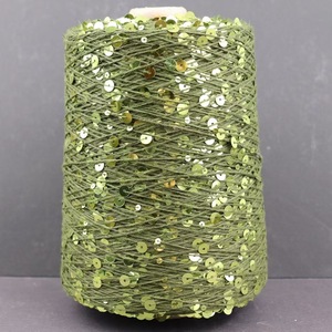50 grammi, 3 <span class=keywords><strong>millimetri</strong></span>, filato di cotone puro con paillettes, tessuto a mano, 400 metri. Sono disponibili diversi colori per la selezione. - Product Image 3