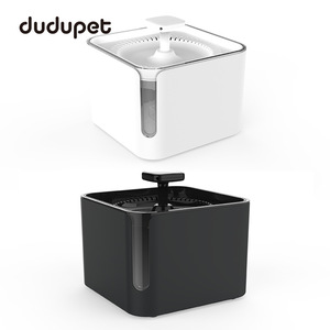 Fontaine à eau électrique Dudupet pour chiens et chats, en plastique blanc, filtre à circulation automatique, conception détachable - Product Image 4