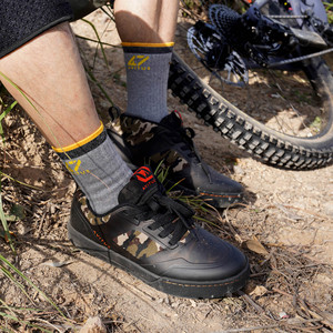 Scarpe da Mountain Bike AVITUS per Uomo, per Pedali Piatti, Ideali per Freerider e DH, Scarpe da Ciclismo Outdoor, Modello Camouflage - Product Image 5