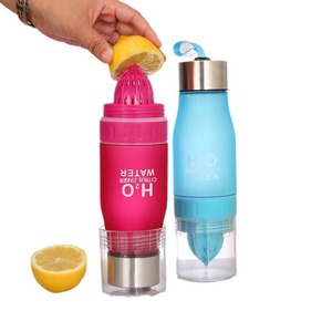 Da Li Shen H2O Citrus Zinger Water Bottle With Lemon Infuser Portable Fruit Tea Cup For Camping Unisex Plastic Drinkware - Product Image 4