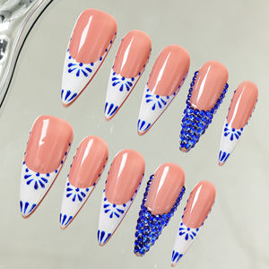 Uñas postizas acrílicas de cobertura completa de almendra al por mayor, de lujo, hechas a mano, de alta calidad, con etiqueta privada. - Product Image 3