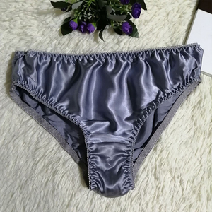 Nuovo Design Personalizzato <span class=keywords><strong>di</strong></span> Slip Sexy in Seta per Donne, Lingerie <span class=keywords><strong>di</strong></span> <span class=keywords><strong>Lusso</strong></span> 100% Seta, ODM/OEM <span class=keywords><strong>Intimo</strong></span> <span class=keywords><strong>Femminile</strong></span> - Product Image 2
