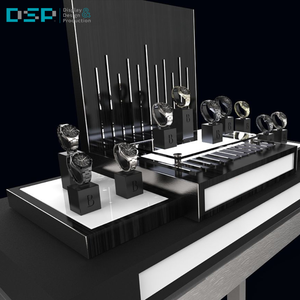 Présentoir de montre en acrylique de luxe moderne de haute qualité avec fond noir et bordure dorée DSP Vietnam Factory - Product Image 4