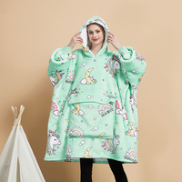 Couverture à capuche portable à motif personnalisé OEM Couverture à capuche géante en polaire surdimensionnée Sherpa douce pour l'hiver