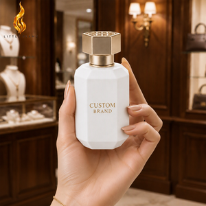 น้ำหอมสเปรย์กลิ่นอู๊ดวู้ดดี้ LF Private Label พร้อมโลโก้สั่งทำพิเศษ กลิ่นหอมติดทนนาน สำหรับชุดของขวัญสุดหรู รับผลิตแบบ OEM ODM - Product Image 2
