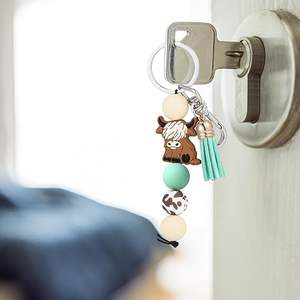 Porte-clés Vache des Highlands en silicone, mignon, cadeau, porte-clés animaux, cadeaux de fête Vache des Highlands pour femmes et hommes, cadeaux porte-clés, voiture, marron - Product Image 4