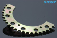 Pignon en acier fendu Pas 428 116mm 42T-52T pour kart