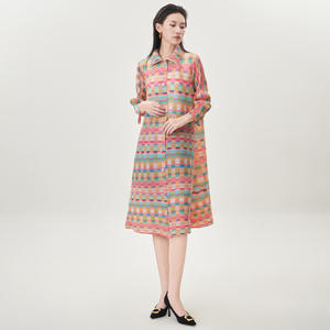 Vestido Midi Casual Elegante de Manga Larga con Cuello Camisero y Bloques de Color Rosa PY, Tejido Natural, Cintura Ajustada, para Mujer, Verano - Product Image 2