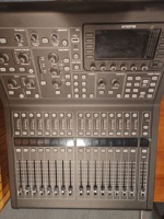 Console de mixage numérique d'occasion Midas M32R, 16 canaux d'entrée, équipement musical, système sonore, équipement musical