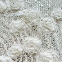 Tissu brodé de sequins en forme de rose 3D, dentelle brodée 3D pour robes de mariée et robes de soirée