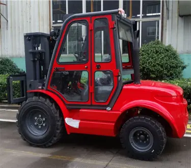 Runtx Ready for shipment off-road forklift truck BOJUN 4.0 ton all terrain 4x4 off-road forklift brand new lightweight