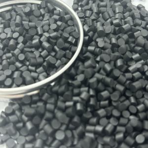 Hoogwaardige zwarte TPE-kunststof grondstof voor draad- en kabelmantels - Product Image 6