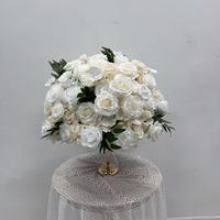 Soie artificielle H-1026 pour arrangement de fond de scène en forme d'arche de cœur avec fleurs pour décorations de mariage et de la fête des mères