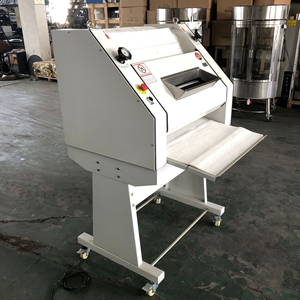 Machine <span class=keywords><strong>de</strong></span> formage <span class=keywords><strong>de</strong></span> baguettes entièrement automatique à commande intelligente pour <span class=keywords><strong>atelier</strong></span> professionnel <span class=keywords><strong>de</strong></span> pâtisserie commerciale - Product Image 4