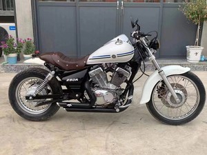 Yamaha <span class=keywords><strong>Virago</strong></span> 250 250cc V-twin Cruiser: Costruzione Affidabile Yamaha e Lunga Durata - Product Image 1