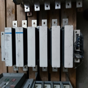 Télémécanique d'origine Lc1f780 <span class=keywords><strong>Lc1</strong></span> F 780 Lx2 Fxw 32 relais contacteur fournisseur Plc distant stock prêt - Product Image 1