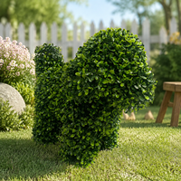 Sculpture de plante topiaire hautement réaliste, sculpture d'animal artificiel, sculpture en herbe verte artificielle pour la décoration de jardin