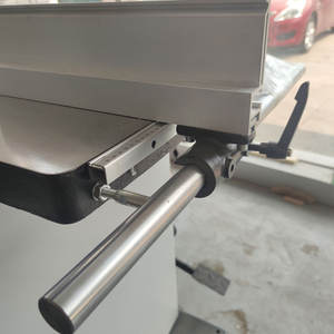 Dégagement Scierie Machine Panneau De Coupe De Bois Scie À Ruban Machine Scie À Panneaux Verticale Pour Scie À Panneaux De Bois Machine De Coupe De Bois - Product Image 4